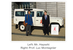 Left: Mr. Hayashi / Right: Prof. Luc Montagnier
